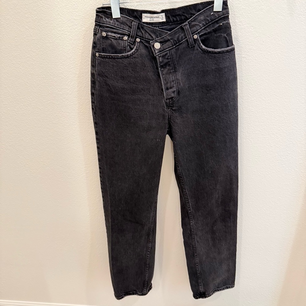 Black High Rise Crossover Jeans - Picture 8 of 9